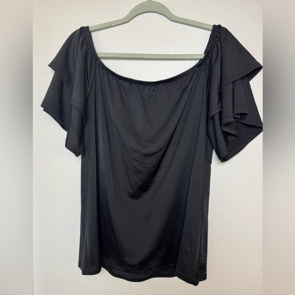 Black Off-Shoulder Flutter Sleeve Women's Top - Picture 3 of 4